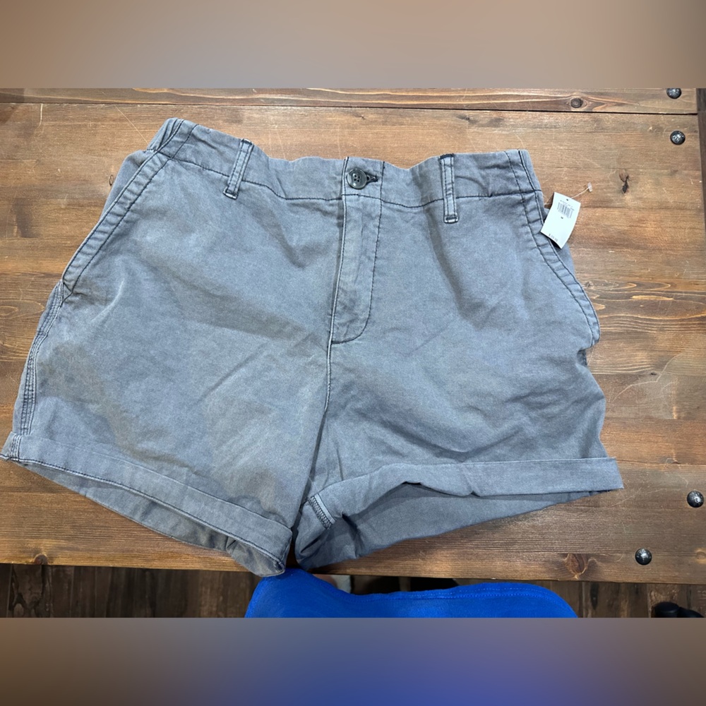 Old Navy Grey shorts